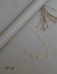 PE1011725 - Gold Plated Pearl Hanging Invisible Necklace 3-Zilmor