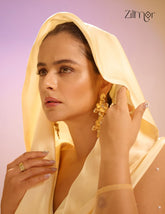 Contemporary gold toned earrings - PT100851