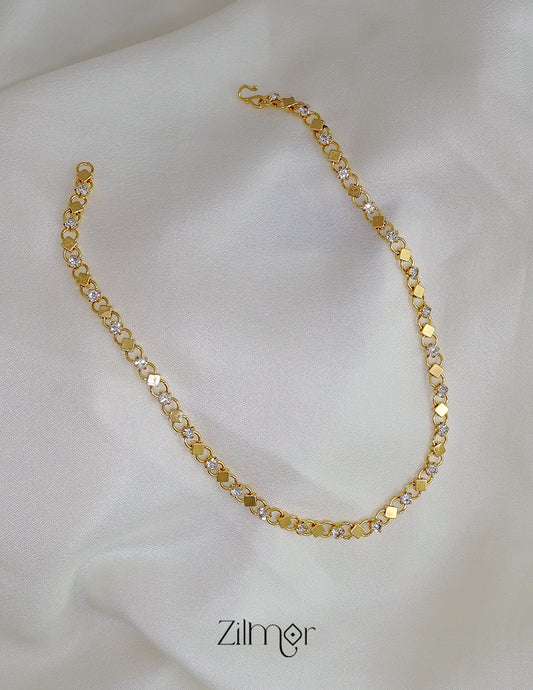 KT1011642- Gold toned Simple White Stone Chain Necklace 1-Zilmor