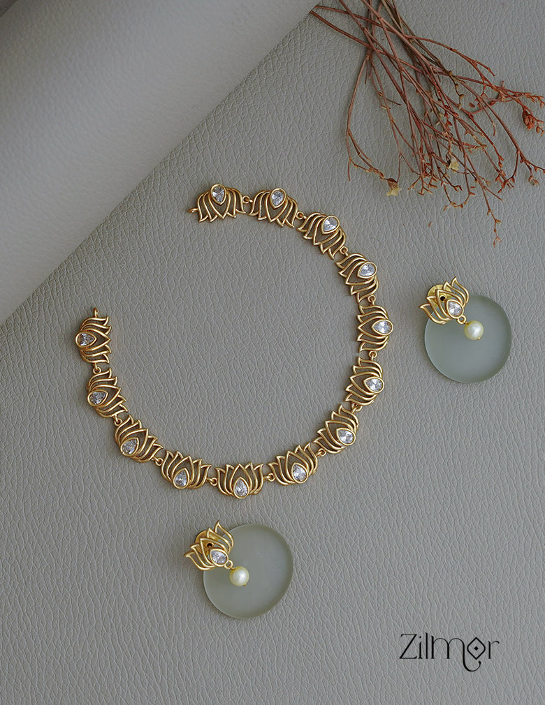 SN101036 - Lotus Choker Necklace Earrings set