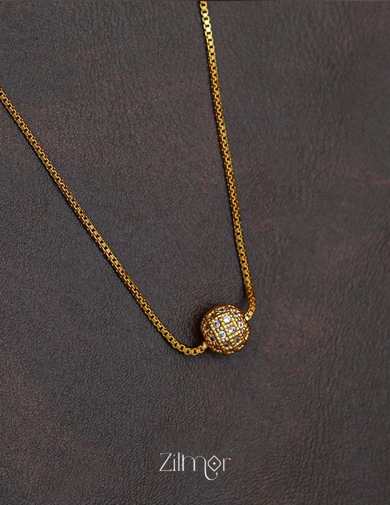 PP1011348 - Gold Tone AD Stone Pendant Simple Necklace