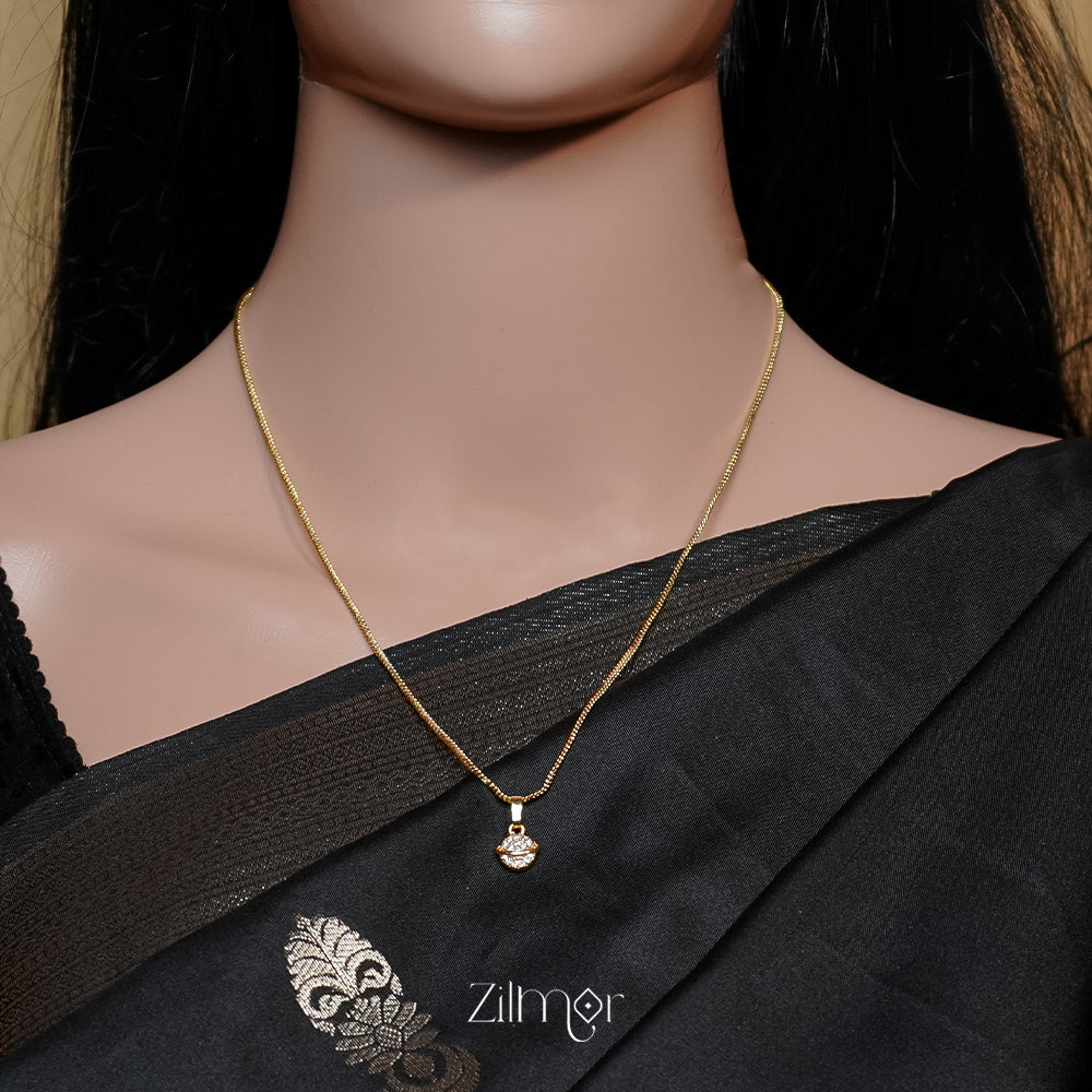 PE1011601 - Gold Tone AD Stone Simple Necklace