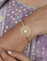 FS101583 - AD Stone Openable Bangle 2-Zilmor