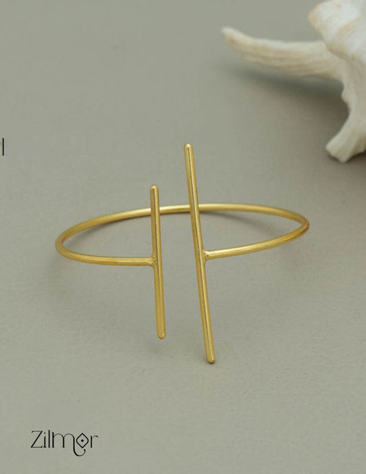Gold plated Parallel bars simple Bangle - KC100698 1-Zilmor