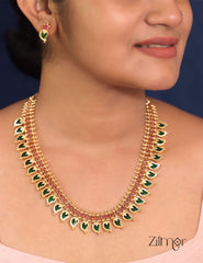 KO101469 - Gold Tone Kerala Traditonal Mango Necklace 2-Zilmor