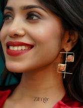 KR200129 - Natural Raw Stone Earring 1-Zilmor