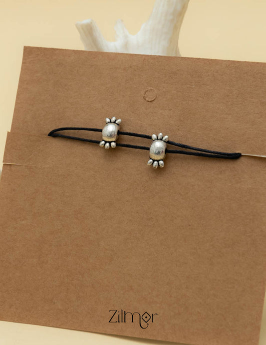 KY101719 - Silver Plated Charm Thread Anklet 1-Zilmor