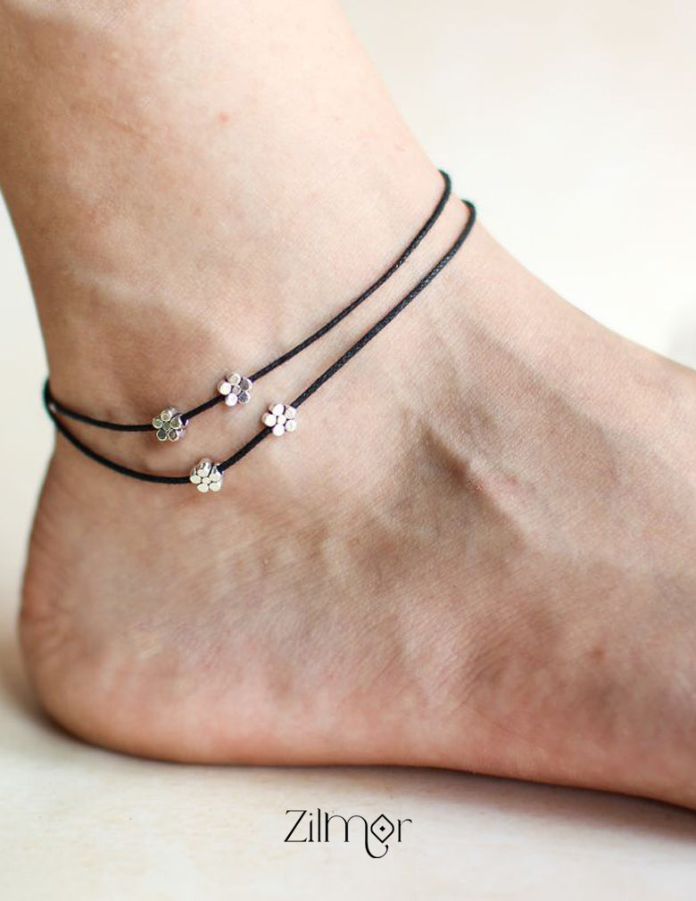 Mini flowers thread anklet (Women anklet)