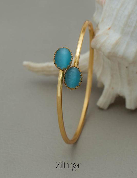 TR101909 - Gold Plated Adjustable Bangle 2-Zilmor