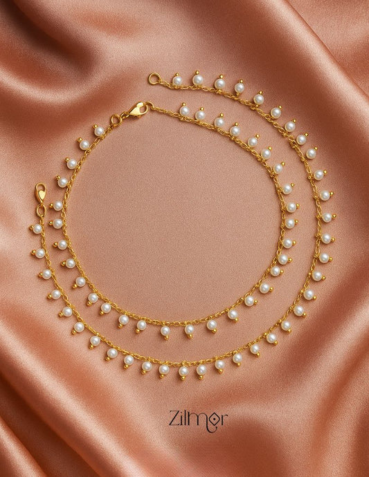 PE1011822 -Gold Tone Pearl Pair Anklets