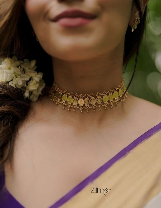 KY1011133-Goldtone Lakshmi coin bridal Choker Necklace 1-Zilmor