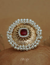 ZA1011167 - Pearl Cluster Adjustable Ring 1-Zilmor