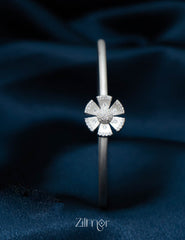 ZM101399 - 925 Silver Matt Finish Openable Bangle 2-Zilmor