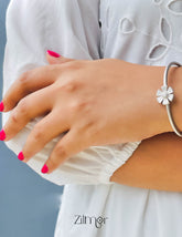 ZM101399 - 925 Silver Matt Finish Openable Bangle 1-Zilmor