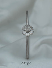 ZM101399 - 925 Silver Matt Finish Openable Bangle 3-Zilmor