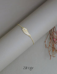 ZH1011735- AD Stone Angel Wing Anti Tarnish Bracelet 1-Zilmor