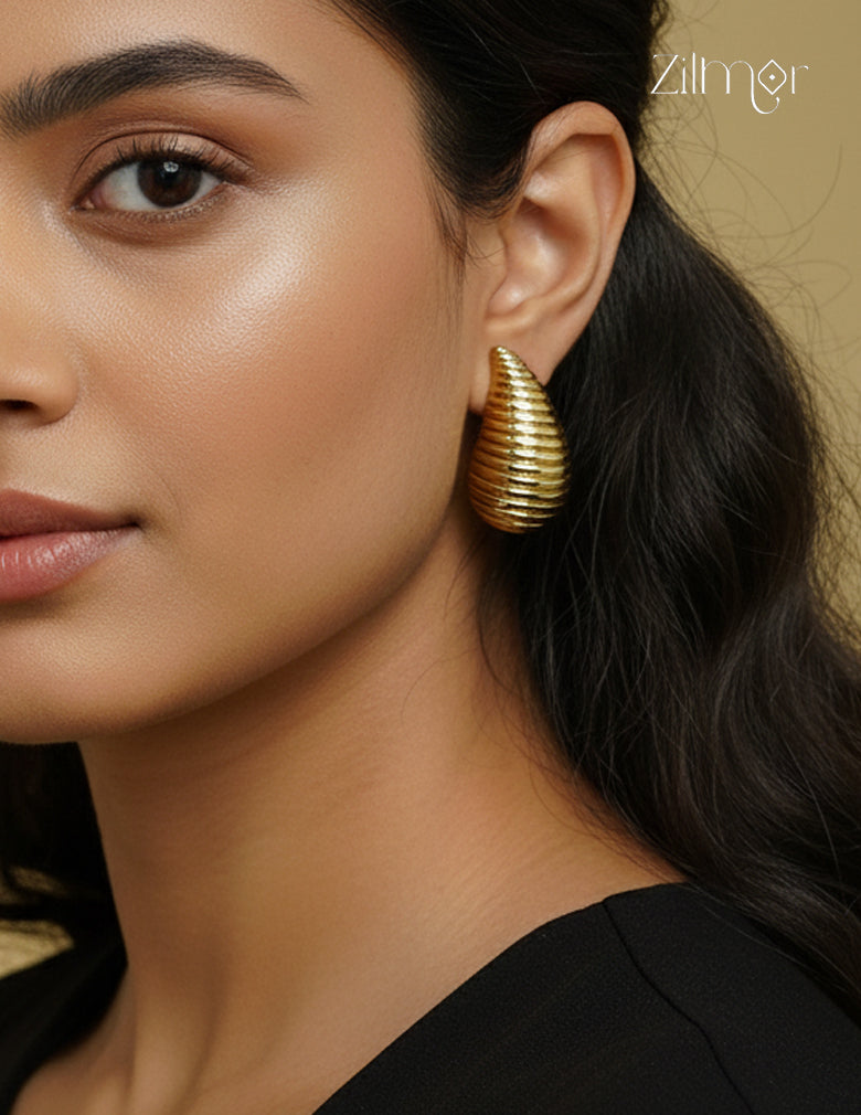 striped teardrop Korean design stud earrings with anti-tarnish coating