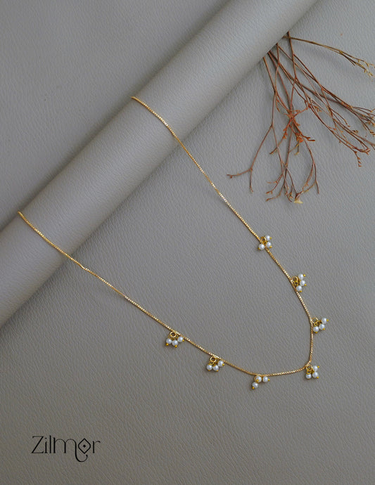 PE1011725 - Gold Plated Pearl Hanging Invisible Necklace