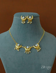 ZA1012015- Pearl with Half Moon Necklace Earrings Set
