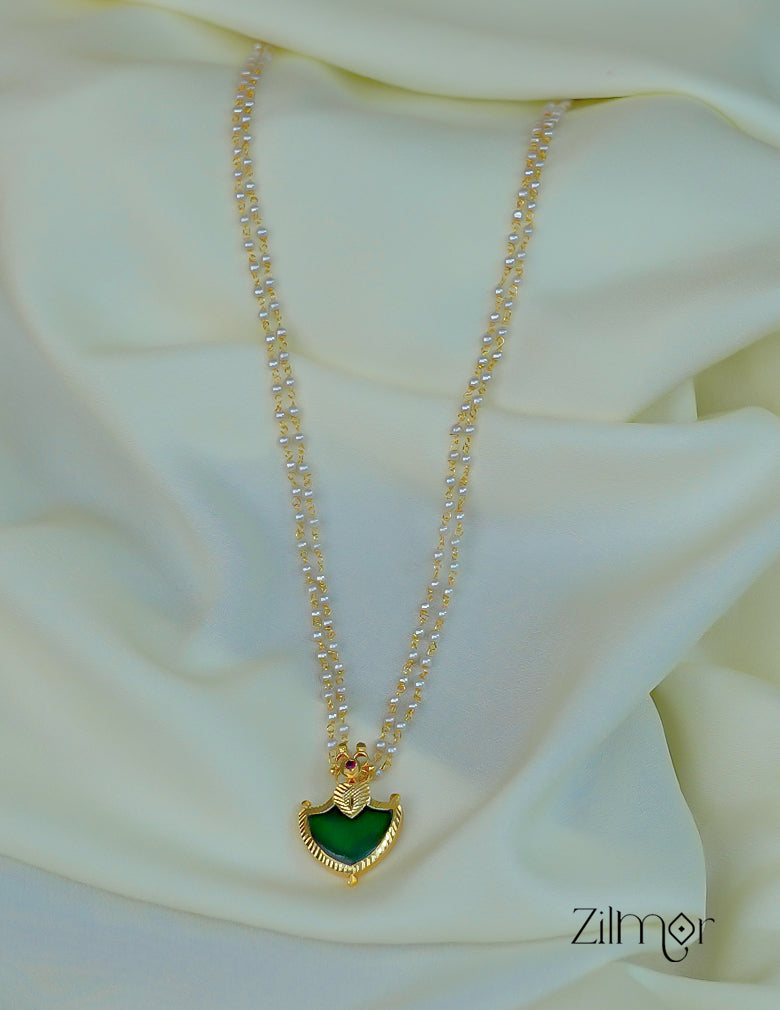 KY1011959-  Premium Pearl Necklace with Palakka Pendant