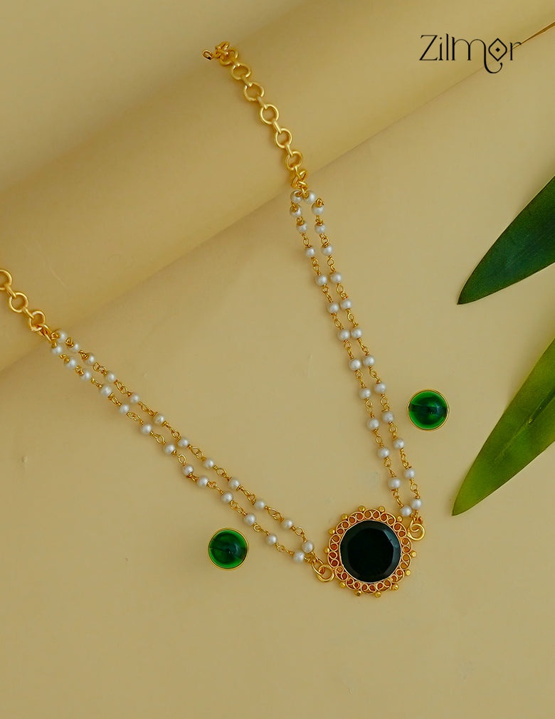 Premium Pearl Necklace with Palakka Round Pendant Earring Set (color option) - KY1012205