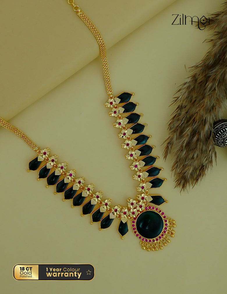 AG101496  - Gold tone Nagapadam Necklace