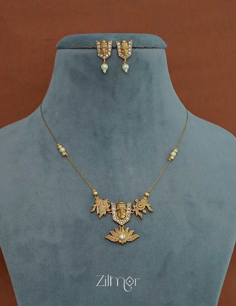 SN1011792 - Perumal pendant with Invisible Necklace Earrings Set