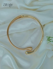 ZF1012090 - Golden Double Teardrop Anti Tarnish Cuff Hasli Choker Necklace