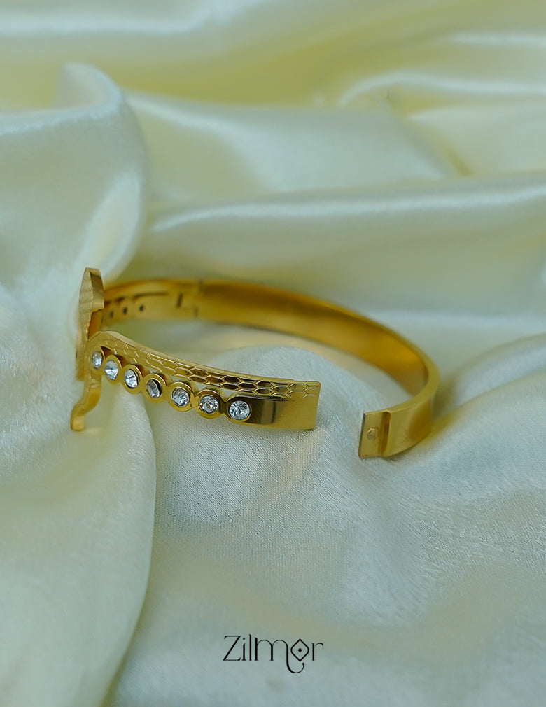 ZF1012117 - Golden AD Stone Openable Snack Anti Tarnish Bracelet Bangle