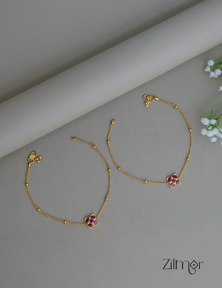 SN1011892- Simple Flower pair Anklet 2-Zilmor