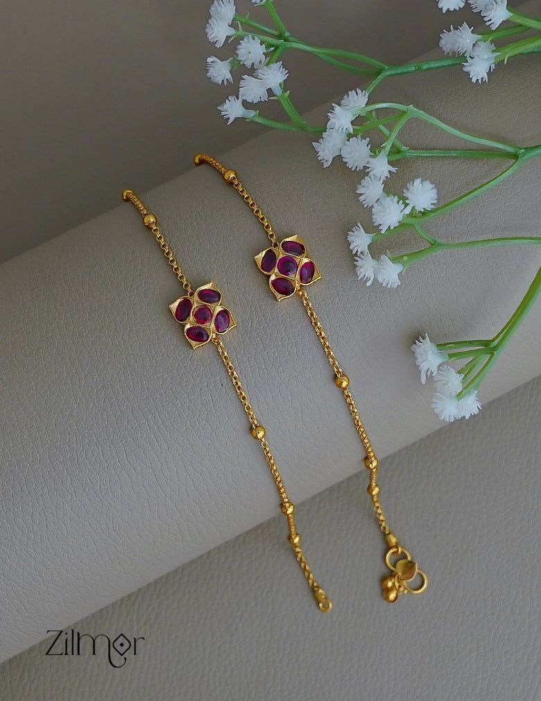 SN1011892- Simple Flower pair Anklet 1-Zilmor