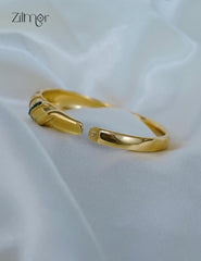 ZF1012113- Golden Ad Stone Openable Anti Tarnish Bracelet Bangle