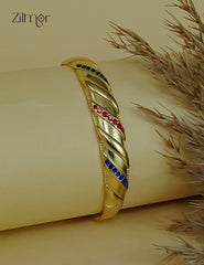 ZF1012113- Golden Ad Stone Openable Anti Tarnish Bracelet Bangle