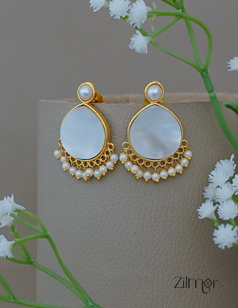 ZA1011878 - Golden  Pearl Drop Earrings (color option) 1-Zilmor