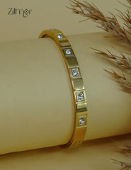 ZF1012121- Golden Ad Stone Openable Anti Tarnish Bracelet Bangle
