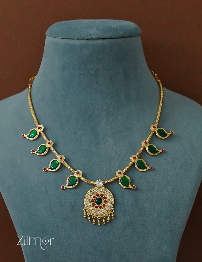 ZS1011923 - Kemp Stone Mango Palakka Traditional Necklace 4-Zilmor