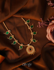 ZS1011923 - Kemp Stone Mango Palakka Traditional Necklace 1-Zilmor