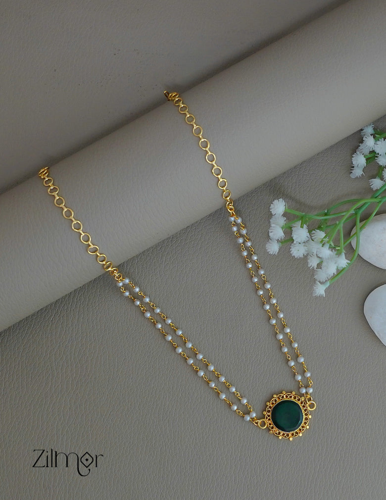 KY1011976-  Premium Pearl Necklace with Palakka Round Pendant (color option) 5-Zilmor