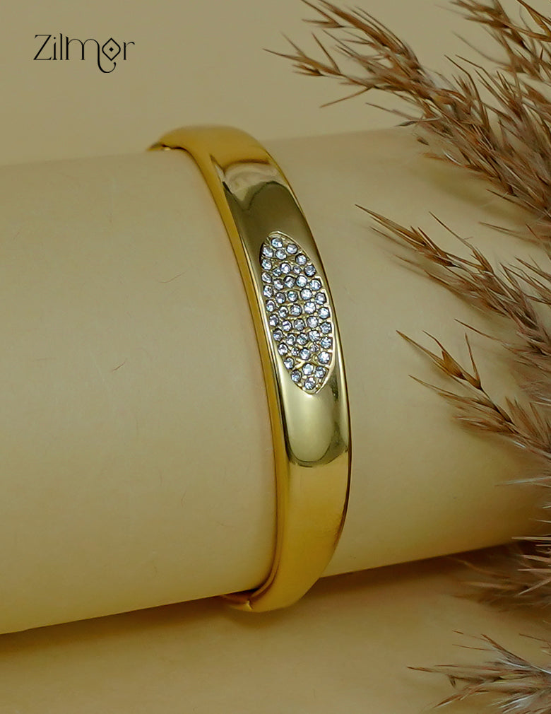 ZF1012114 - Golden Ad Stone Openable  Anti Tarnish Bracelet Bangle
