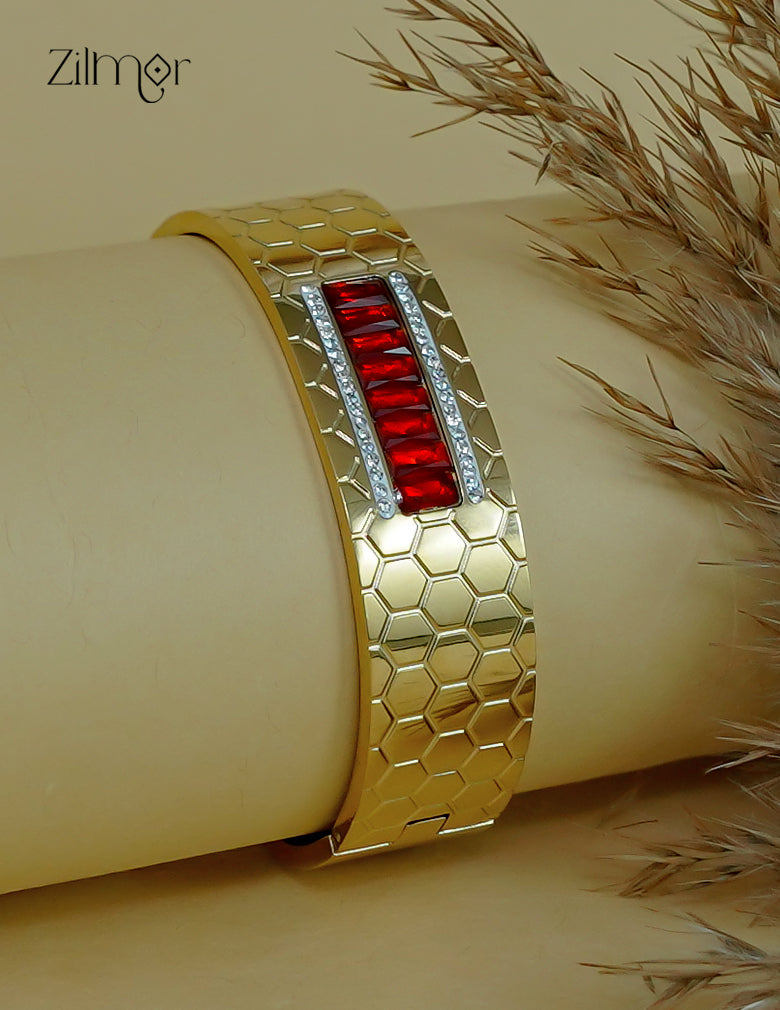 ZF1012112 - Golden Ad Stone Openable Anti Tarnish Bracelet Bangle