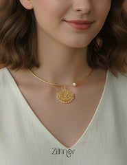 AS1012149 - Golden Lotus Pearl Hasli – Artistic Neck Cuff Choker Necklace