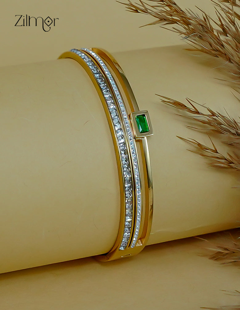 ZF1012116 - Golden Ad Stone Openable Anti Tarnish Bracelet Bangle