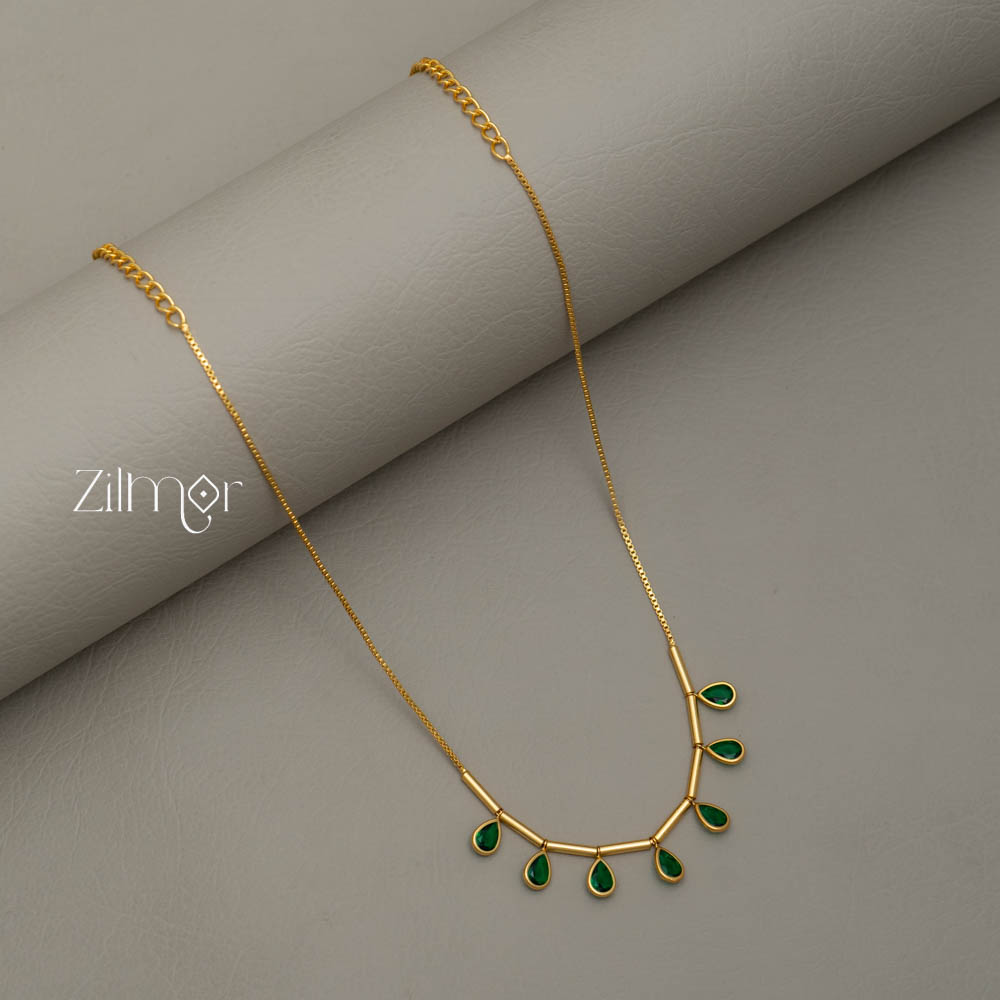 PE101657  - Gold tone Simple Necklace