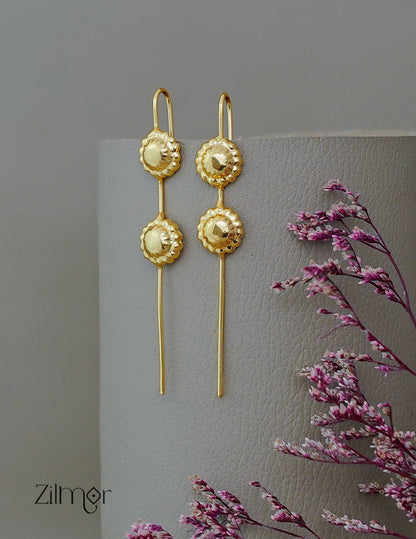 ZA1011870 - Golden Flower Brass Earcuff Earrings 2-Zilmor