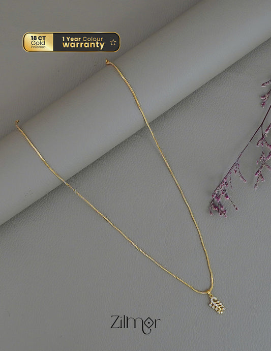 ZR1011928-  Gold Tone AD Stone  Simple Necklace 1-Zilmor