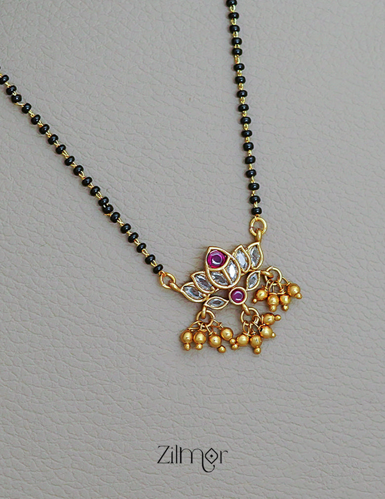 SN101204 - Lotus Pendant Mangalsutra Necklace set 6-Zilmor