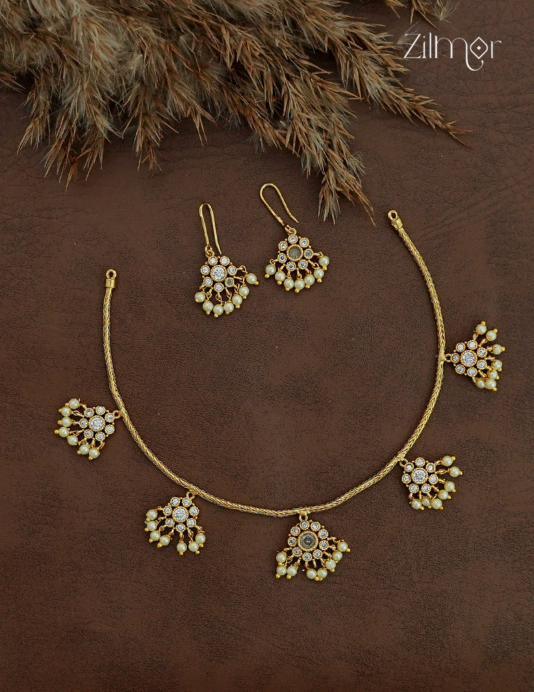 Attigai Antique Necklace Set with Matching Earrings | NV1012698
