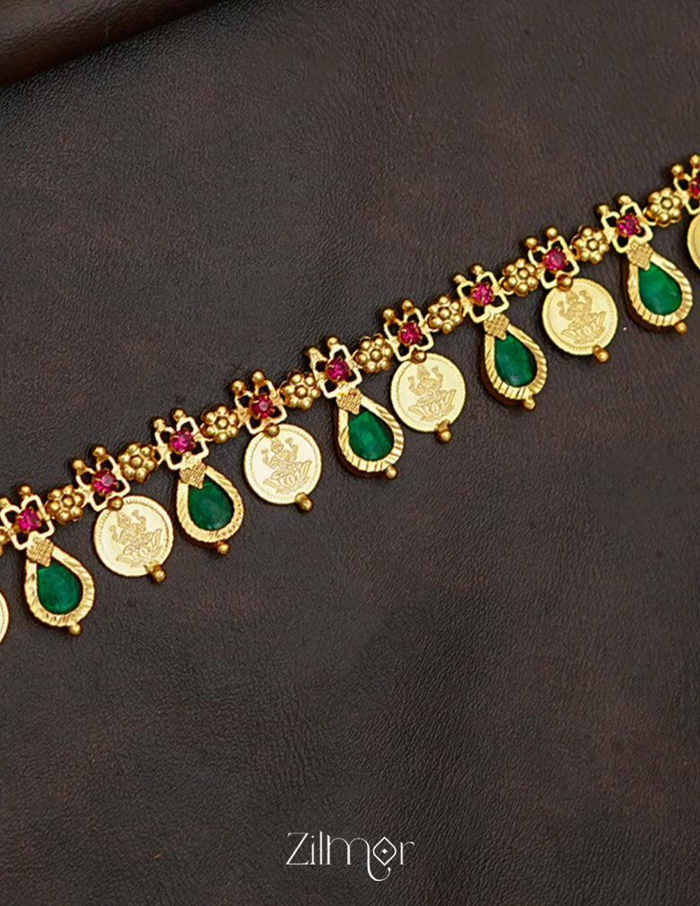 PP1011352 - Gold tone Lakshmi coin & Palakka Necklace with 2 Earrings set 3-Zilmor