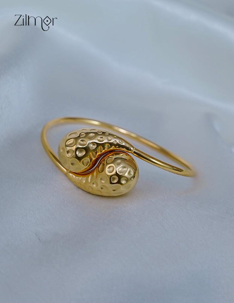 ZF1012122 - Golden Adjustable Double Teardrop Anti Tarnish Bracelet Bangle