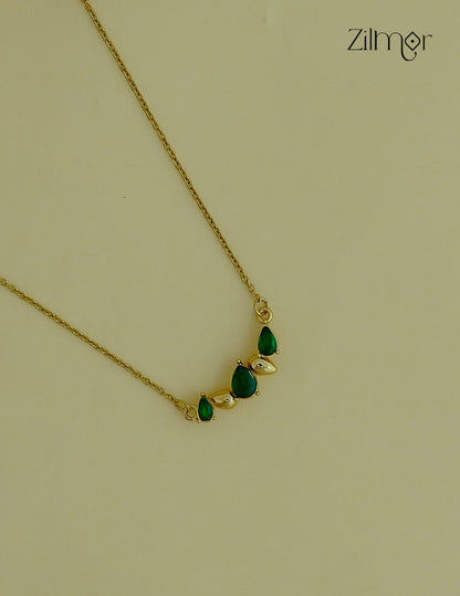 Gold Tone Green color Stone Pendant Simple Necklace-ZF1012135